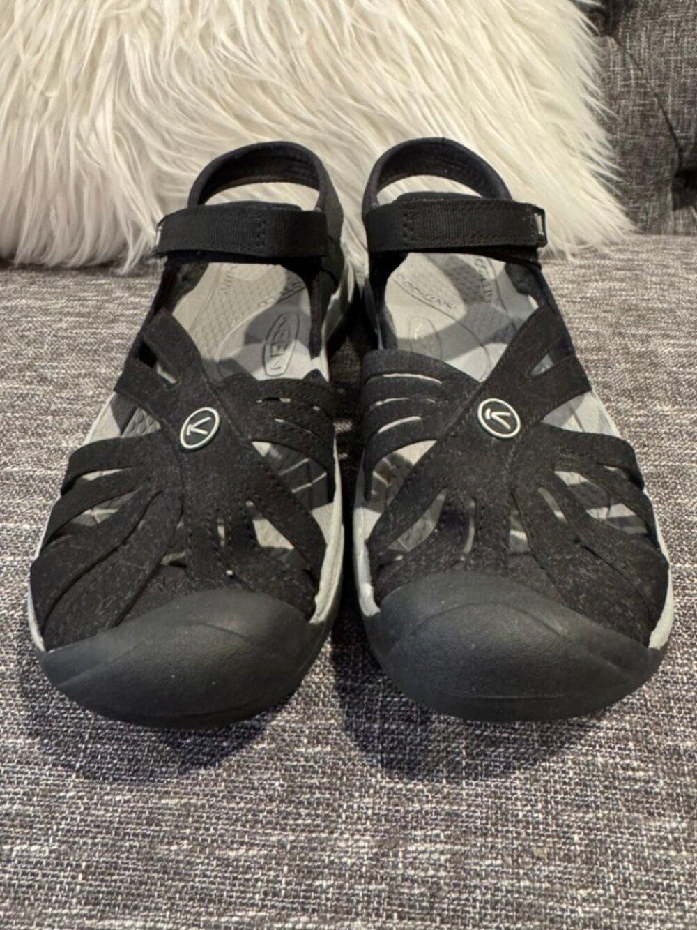 KEEN Rose Sandals Women’s 8.5 Black Neutral Gray Outdoor Hiking Water EUC - Picture 6 of 8